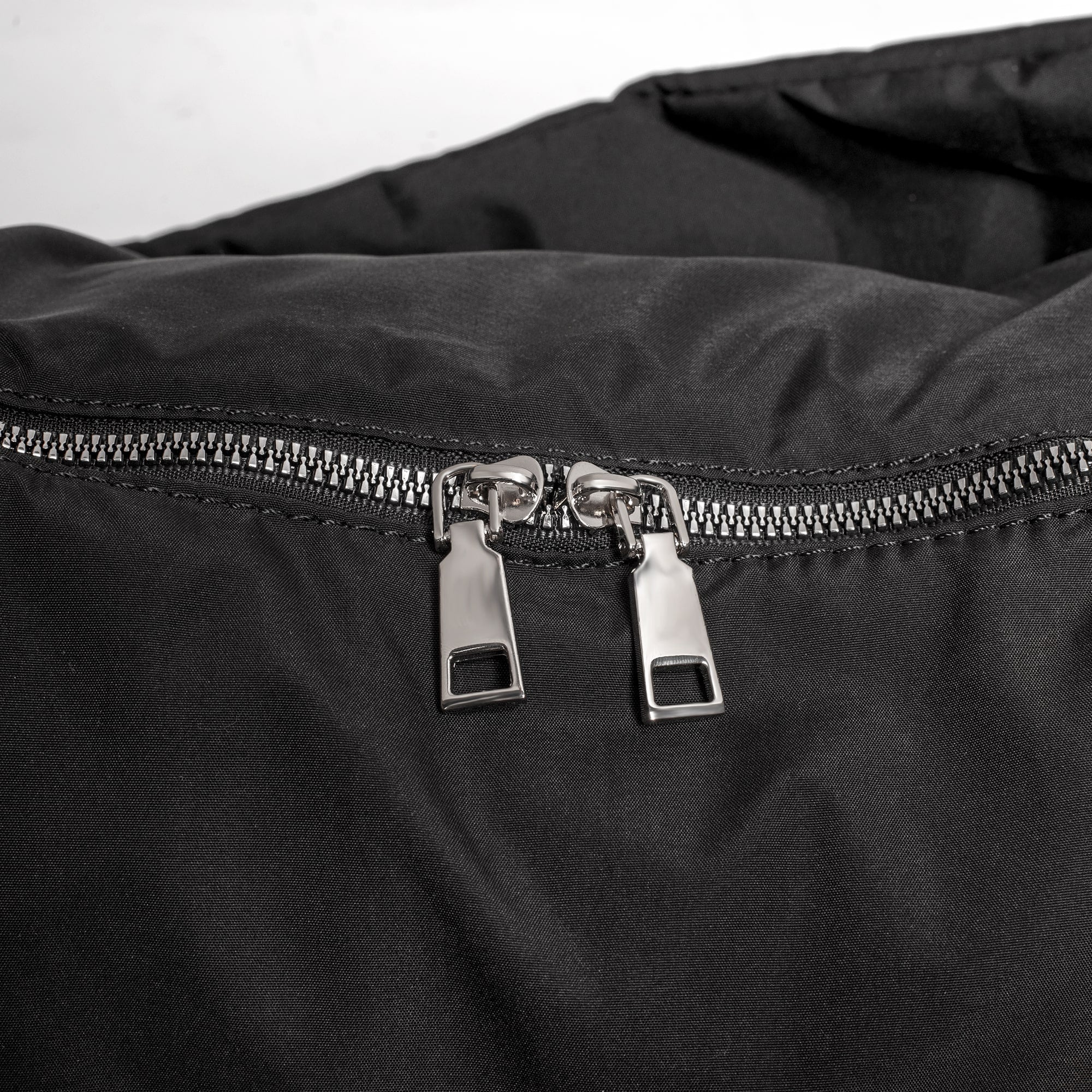 Béatrice | Crescent Crossbody Bag