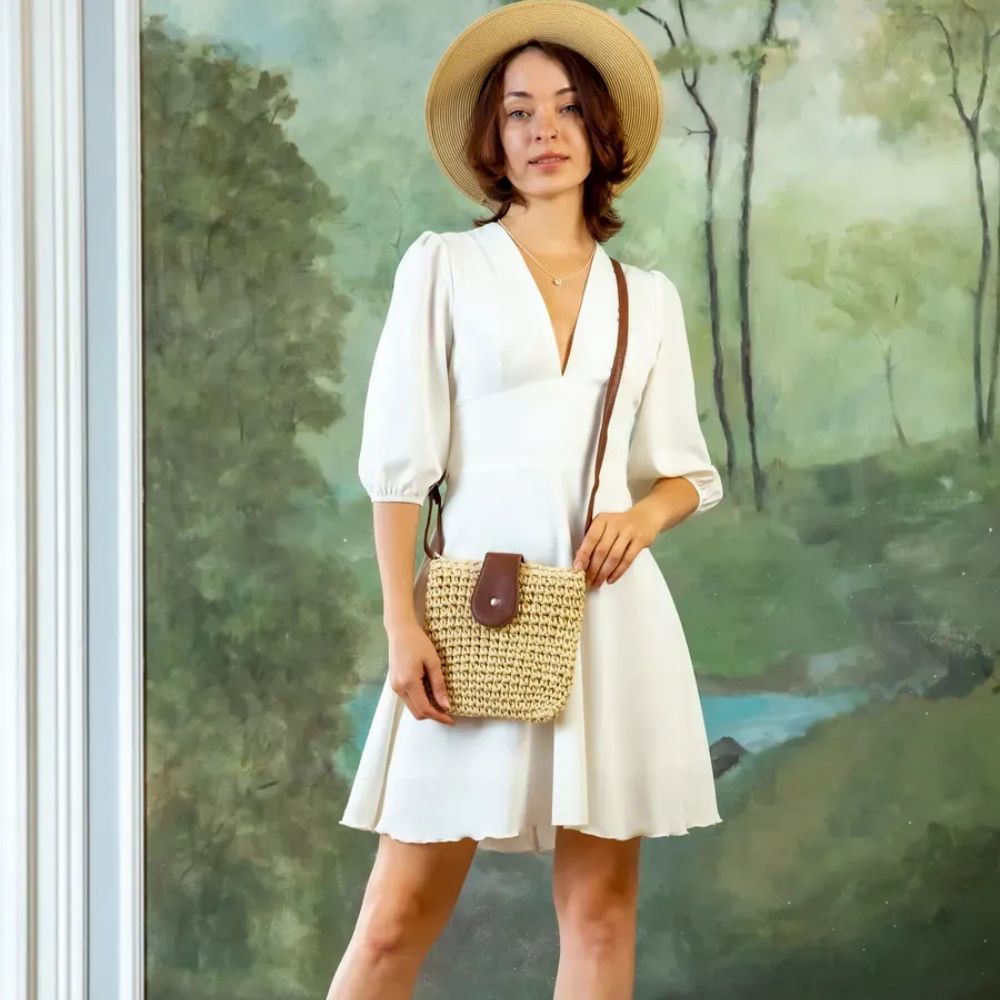 Straw crossbody bag