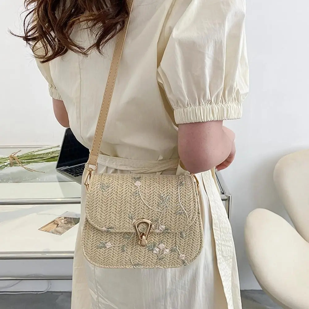 Vintage Straw Crossbody Bag