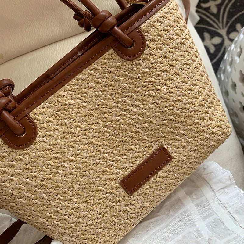 Beige straw crossbody bag