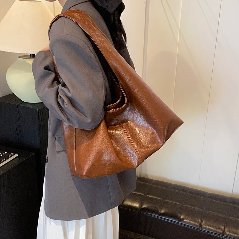 Mireille | Lady Winter Shoulder Hobo Bag