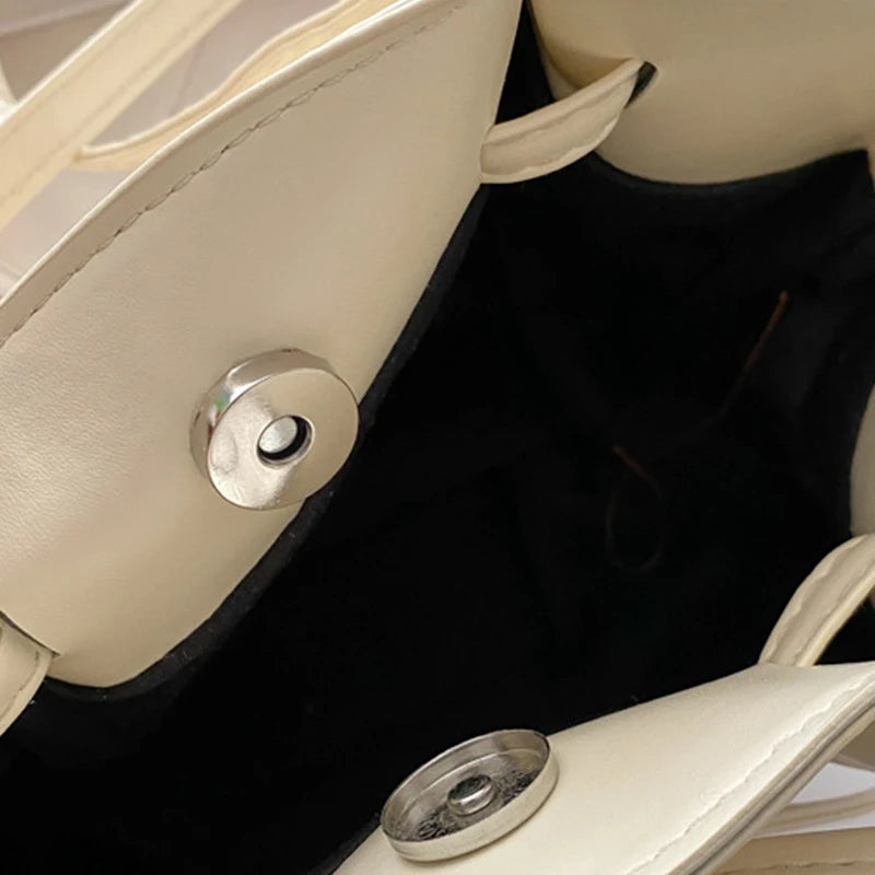 Manon | Pink Girly Bow Crossbody Bag