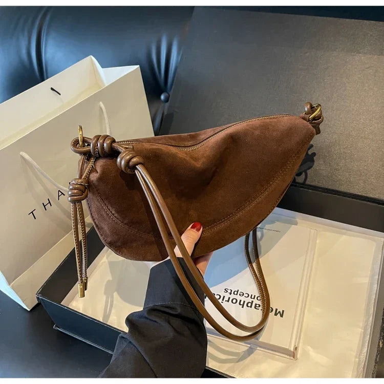 Aurélia | Burgundy Velvet Crossbody Bag