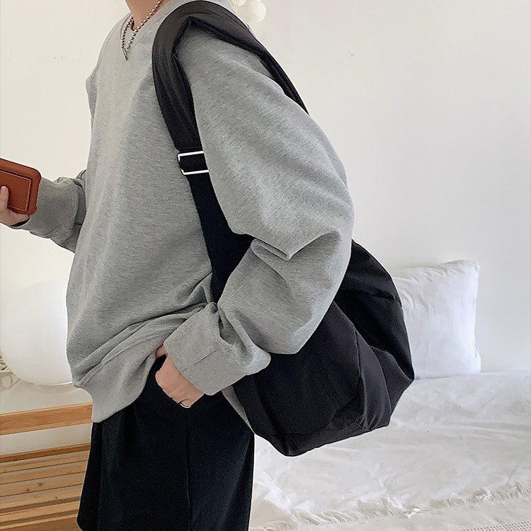 Béatrice | Crescent Crossbody Bag