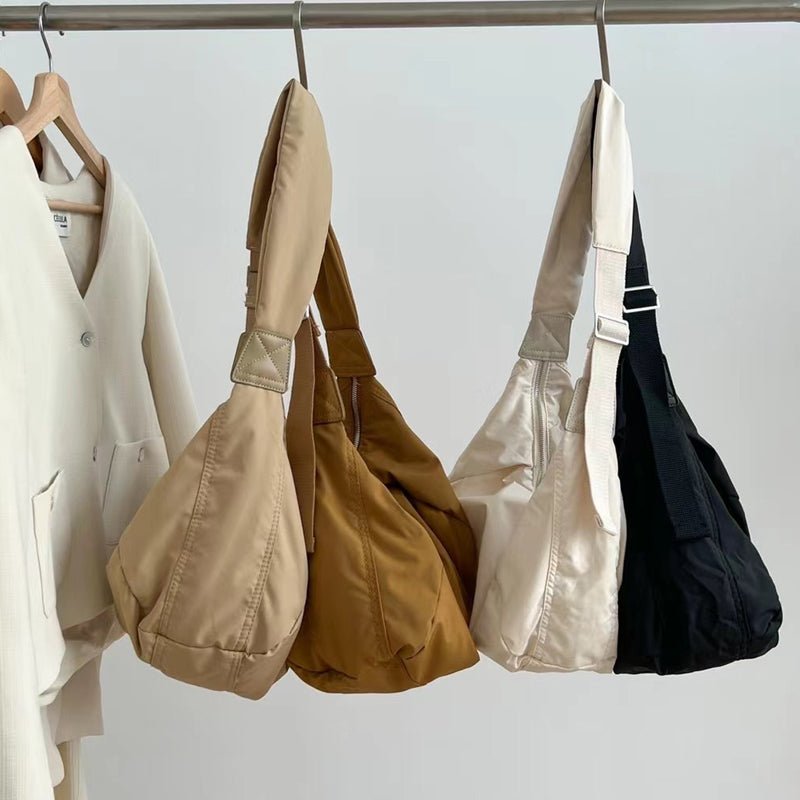 Béatrice | Crescent Crossbody Bag