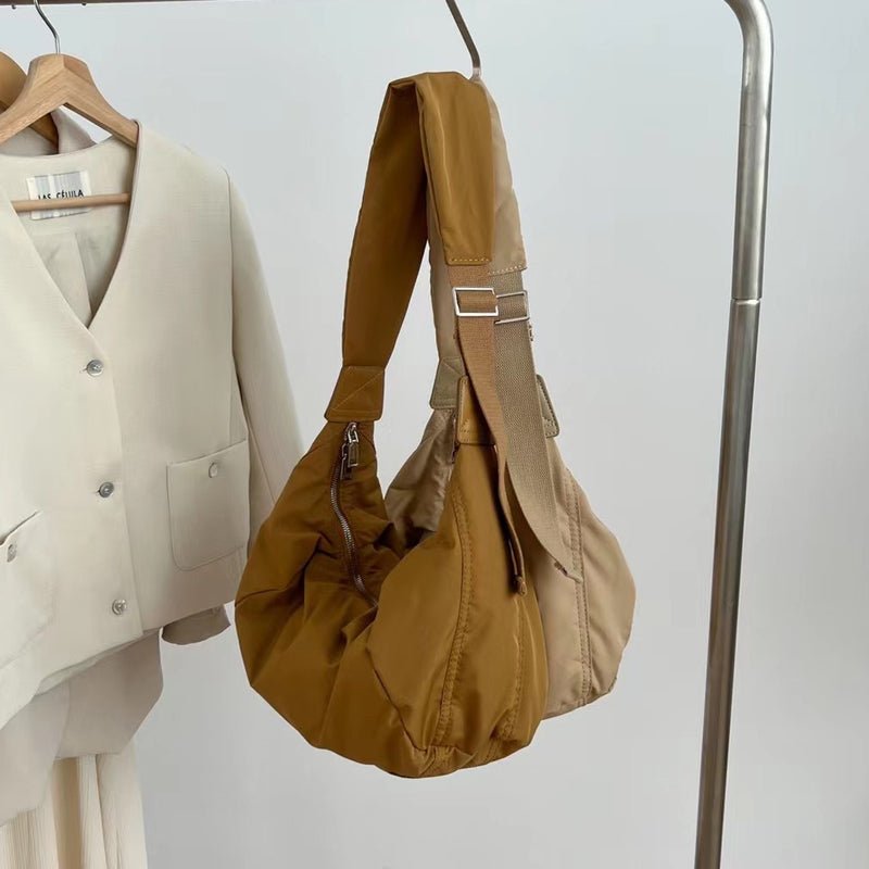 Béatrice | Crescent Crossbody Bag