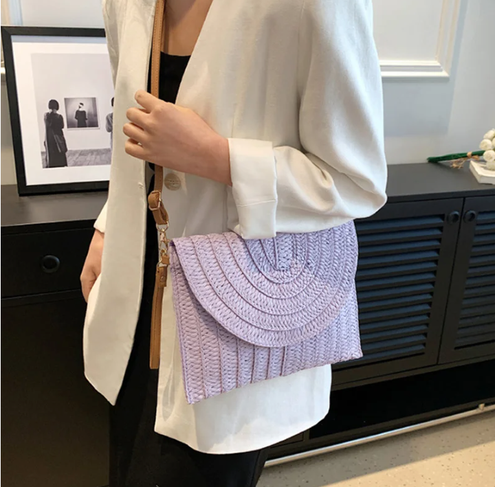 Laurence | Pink Straw Crossbody Bag