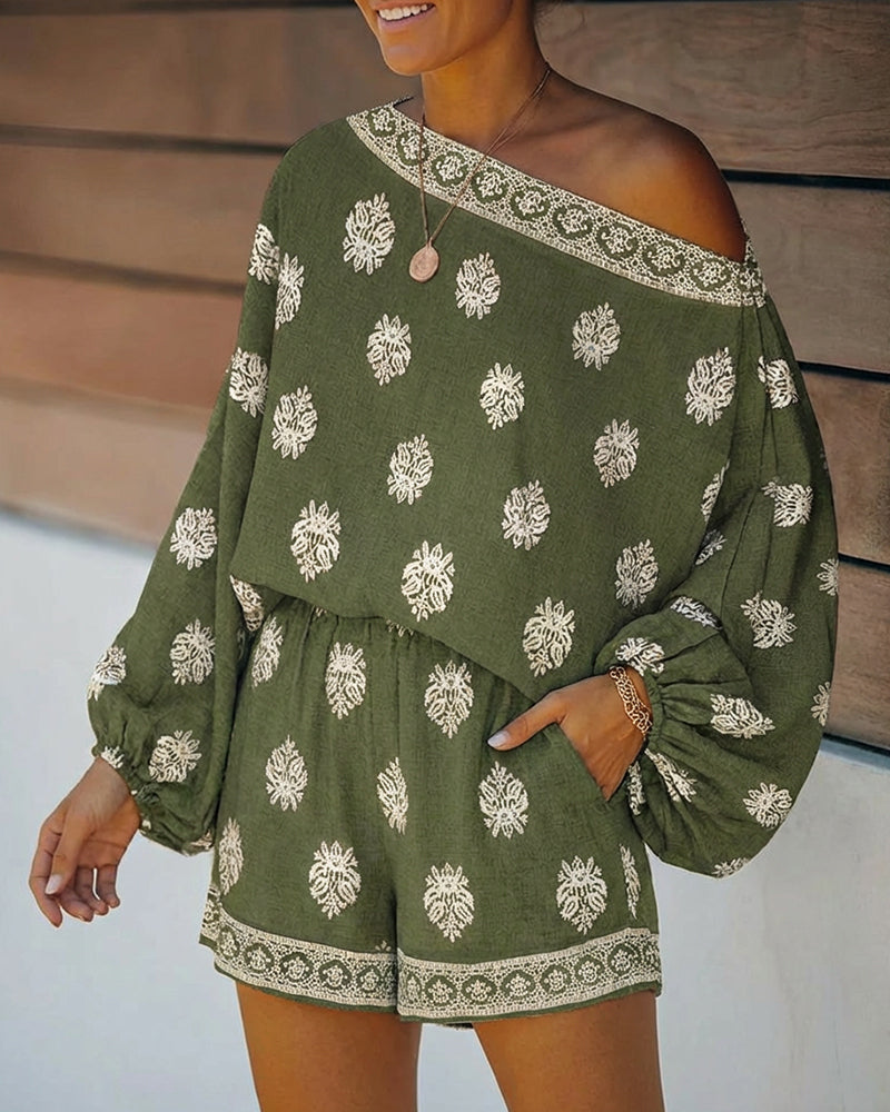 2-Piece Boho Set: Lantern Sleeve Top and Shorts Outfit