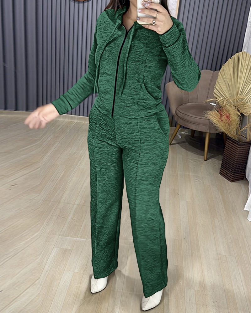 Two-Piece Ensemble Featuring Long-Sleeve Hoodie and Straight-Leg Pants