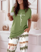 Letter Print Tee and Tie-Dye Pants Cozy Pajama Set