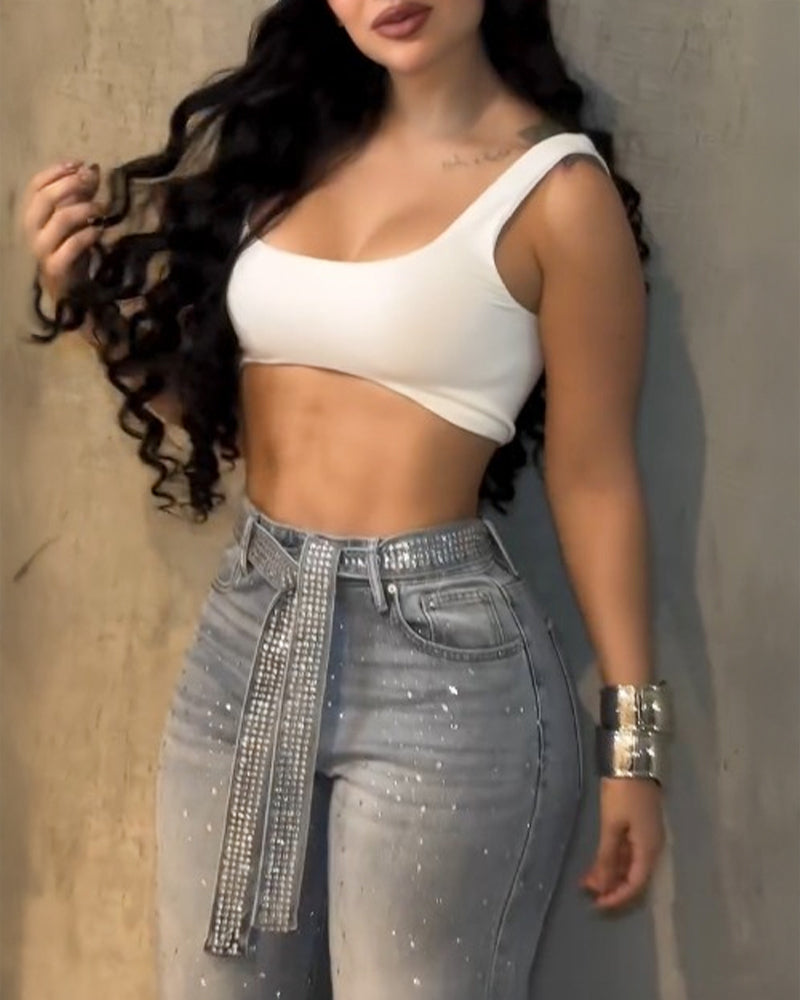 High-Waist Flared Jeans with Rhinestone Details and Decorative Belt