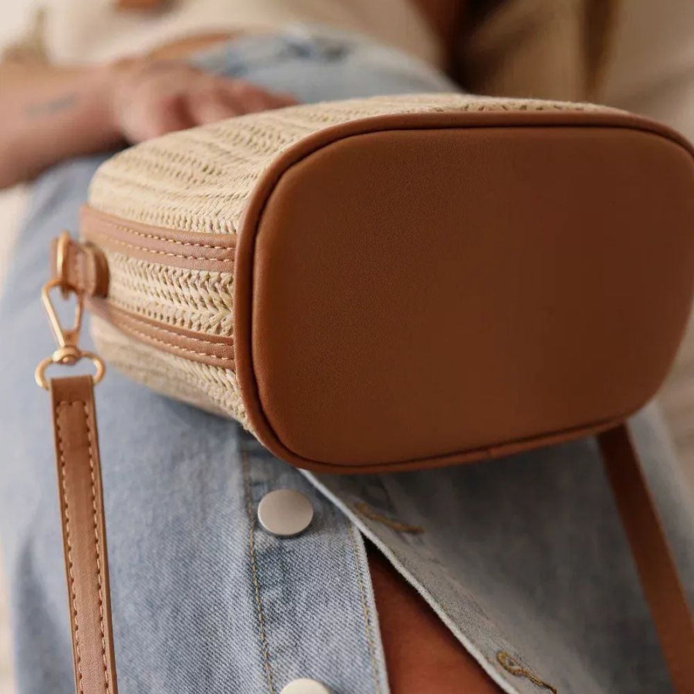 Véra | Tan Rattan Purse Handbag