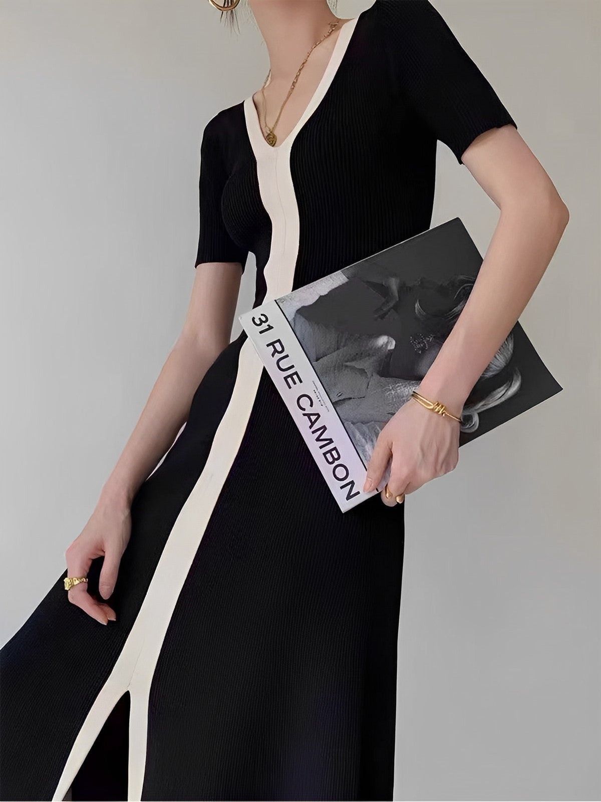 Two-Tone V-Neck Slit Midi Knit Dress