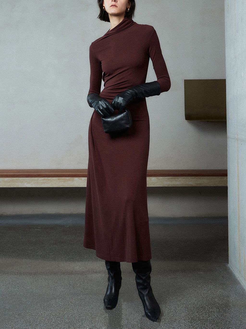 Asymmetrical Neck Long Sleeve Ruched Bodycon Maxi Dress