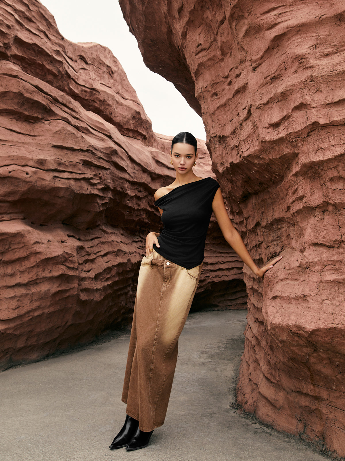 Unique One-Shoulder Top with Elegant Side Knot