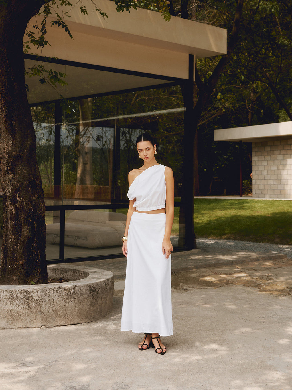 Linen and Cotton Off-the-Shoulder T-Shirt
