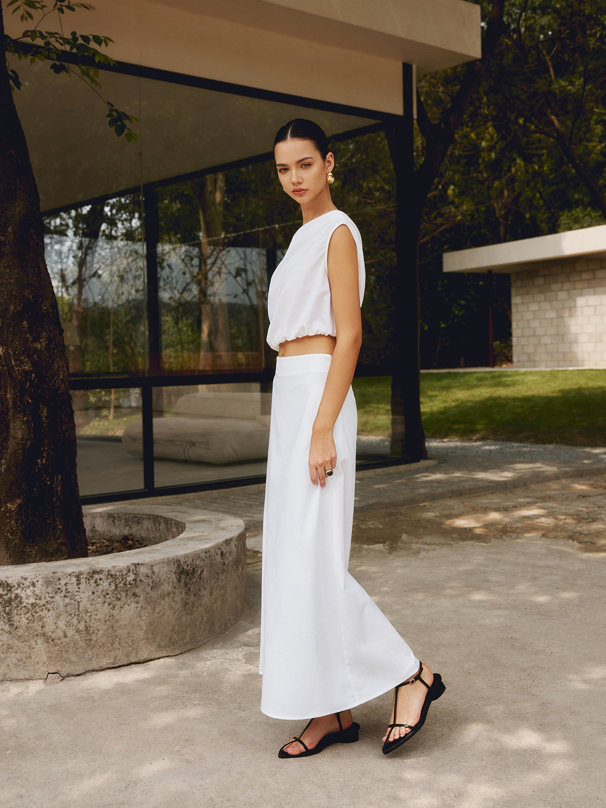 Linen and Cotton Off-the-Shoulder T-Shirt