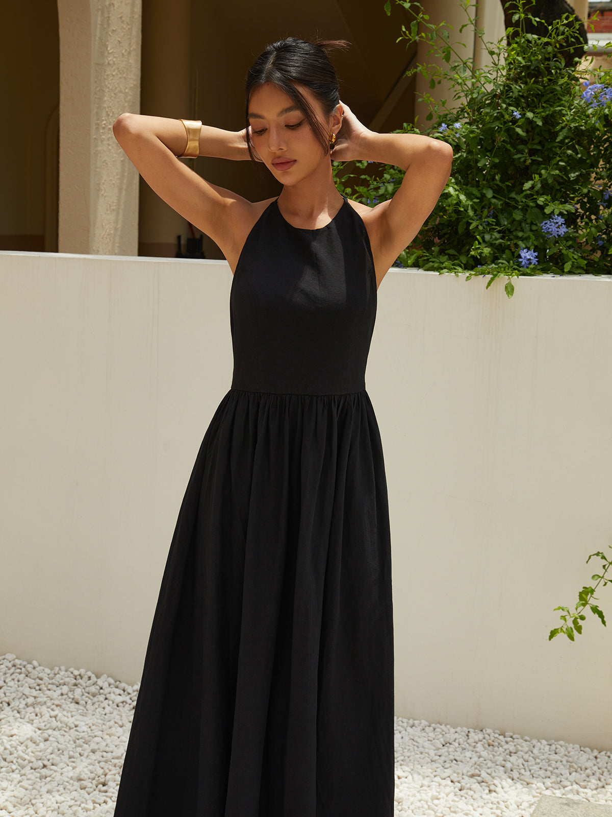 Chic Halterneck Full-Length Dress for Evening Events