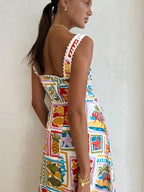 Sleeveless Long Dress with Graffiti Pattern Design