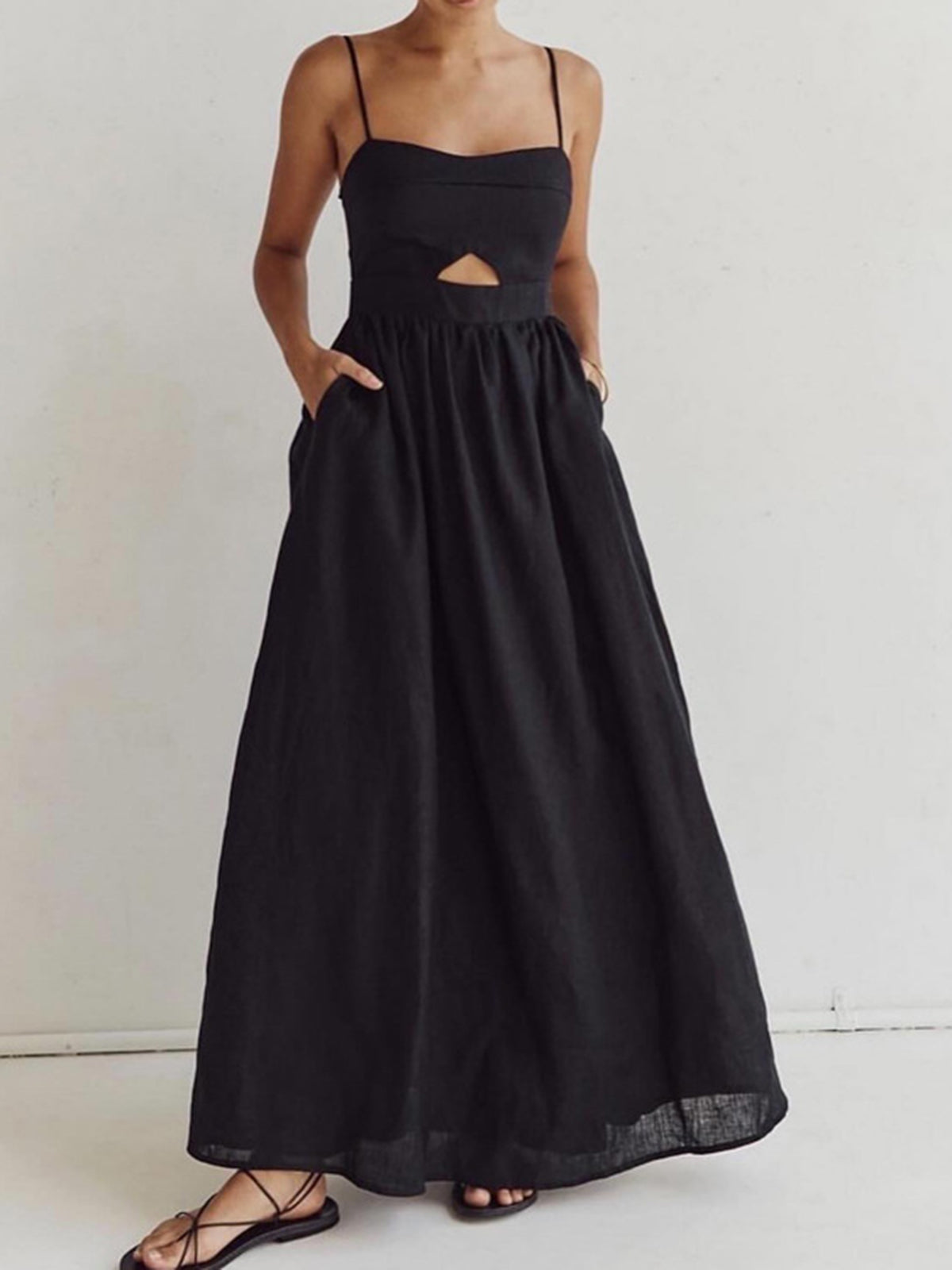 Sleeveless Cotton Dress with Pockets and Cutout Detail