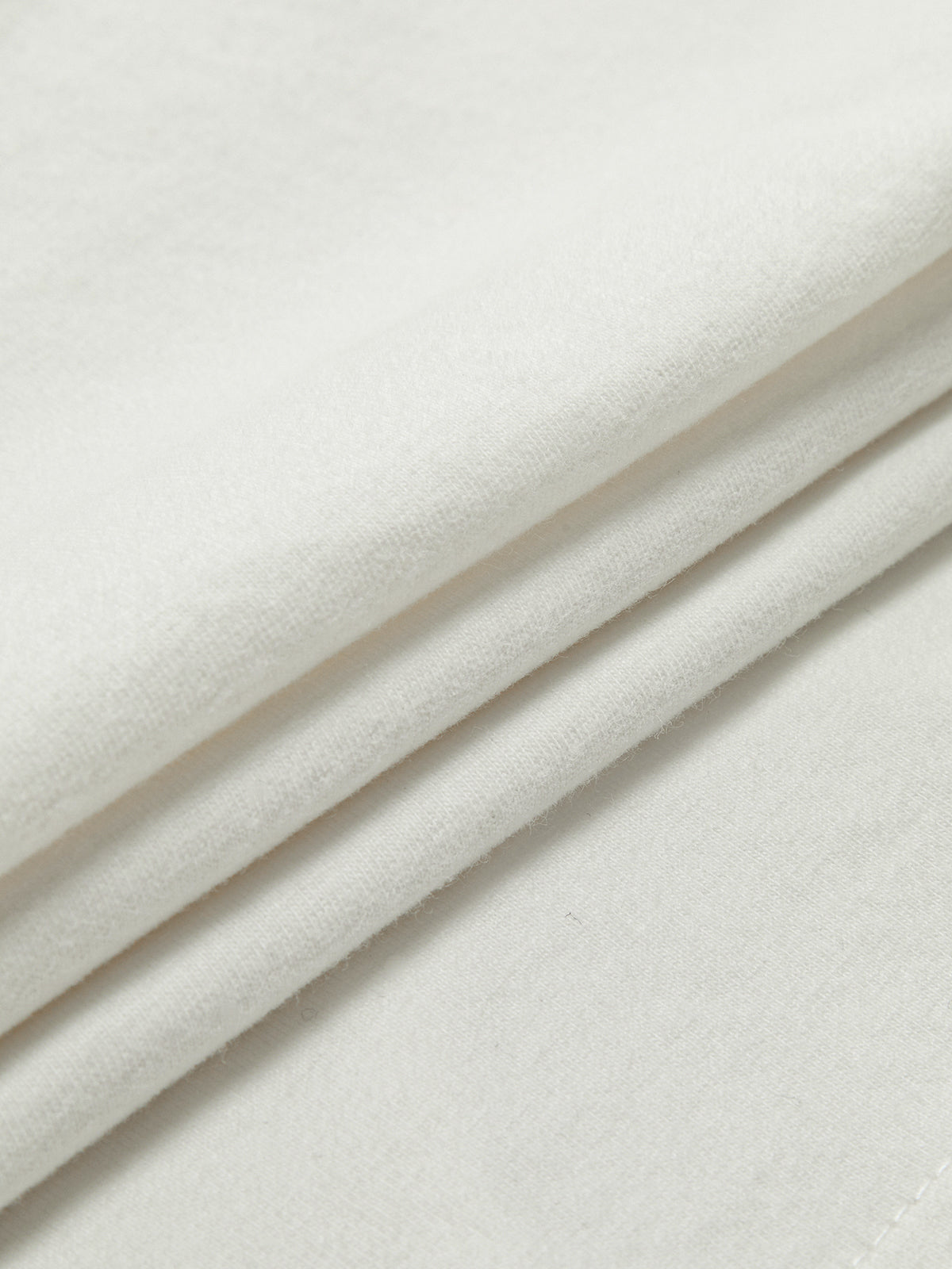 Knotted Cotton Tee with Stylish Twist Design
