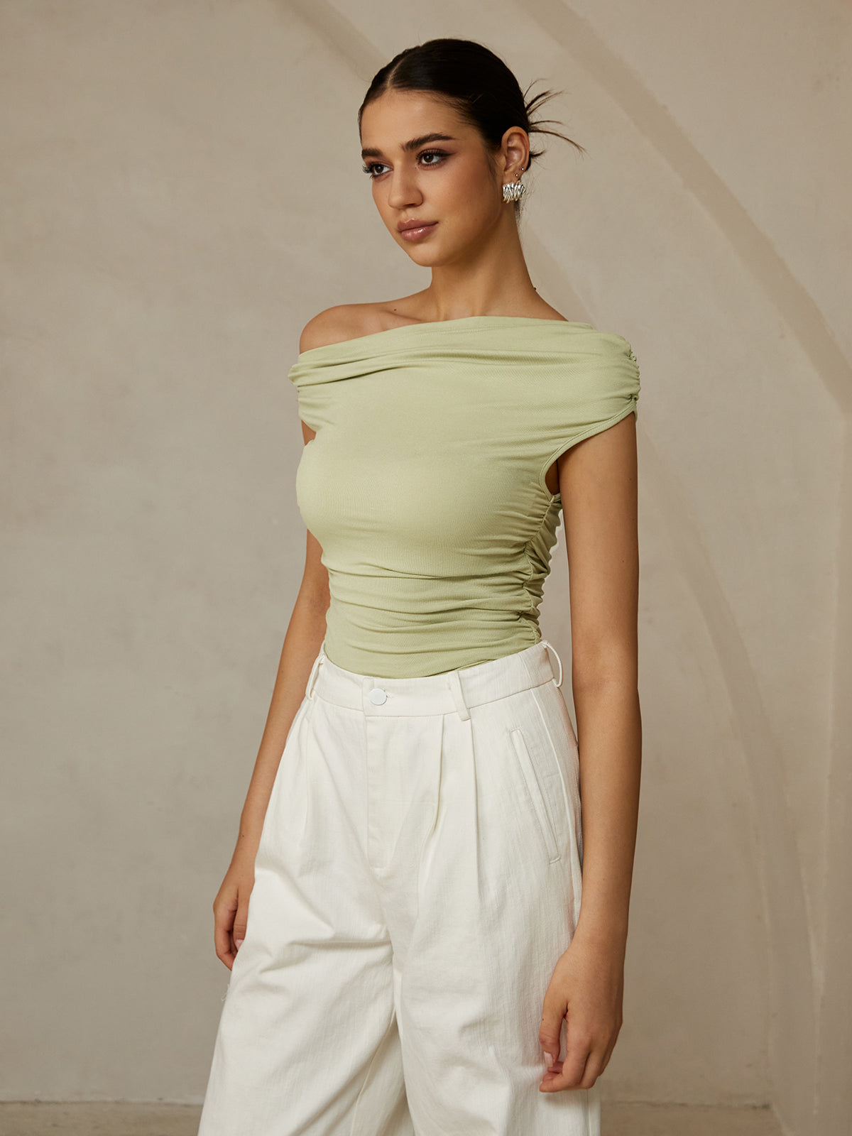 Unique Asymmetrical Neckline, Sleeveless Top