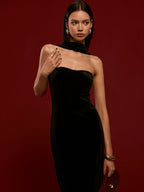 Elegant Backless Velvet Dress with Sweetheart Neckline