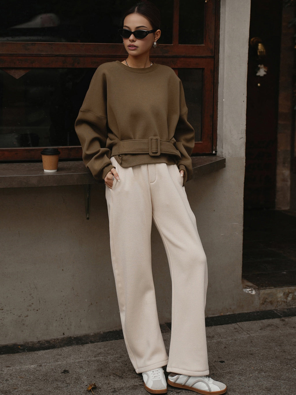 Cinched Waist Short-Length Sweatshirt Sweater