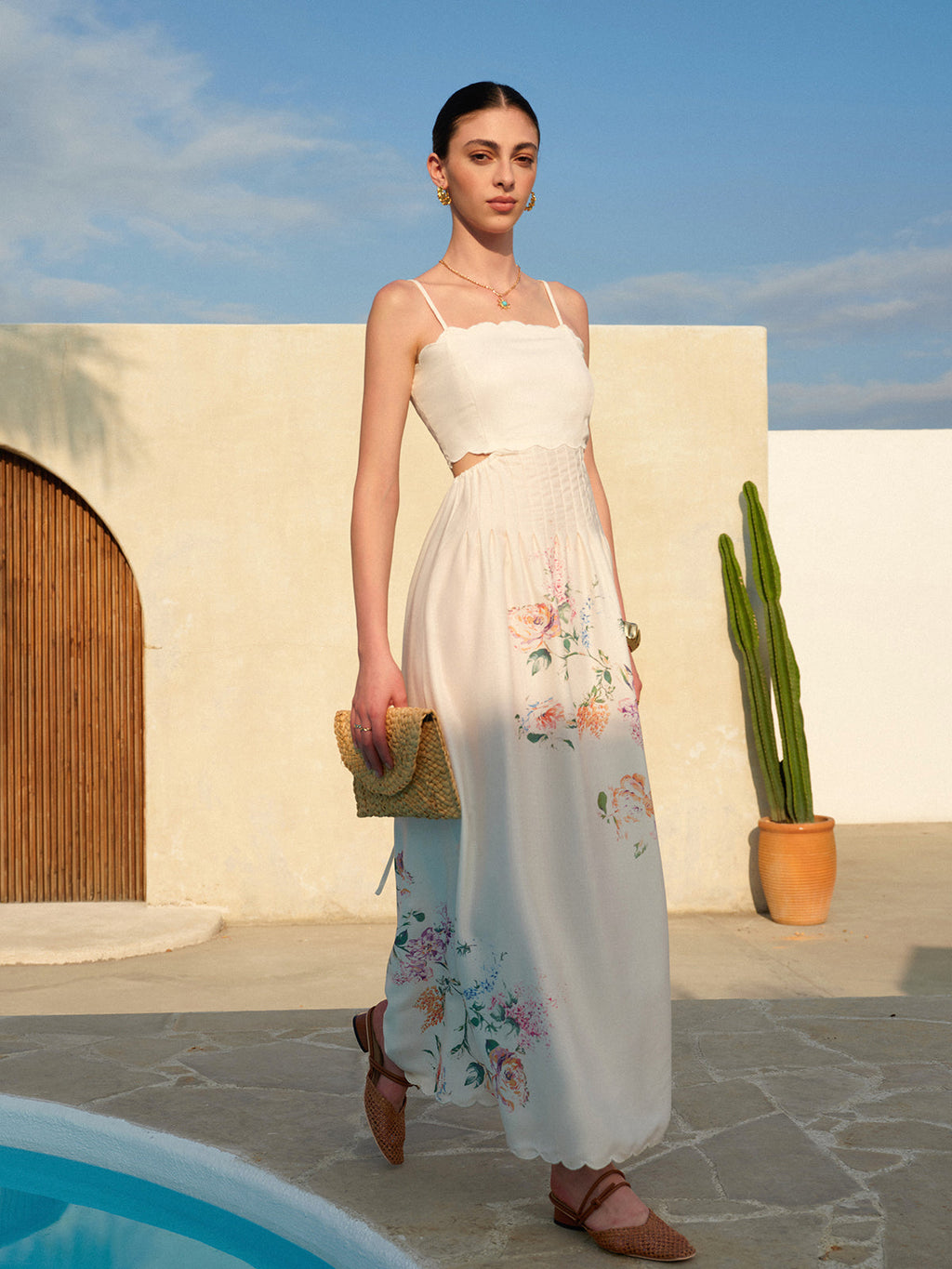 Floral Print Sleeveless Dress with Lace-Up Back
