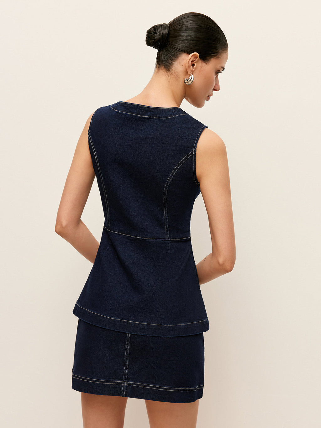 Classic Denim Vest with Pockets and Button Closure