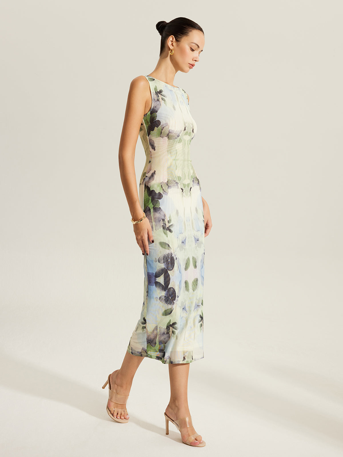 Sleeveless Floral Mesh Dress with Confident Style