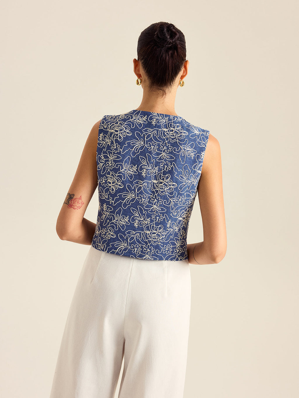 Delicate Flower Stitched Vest