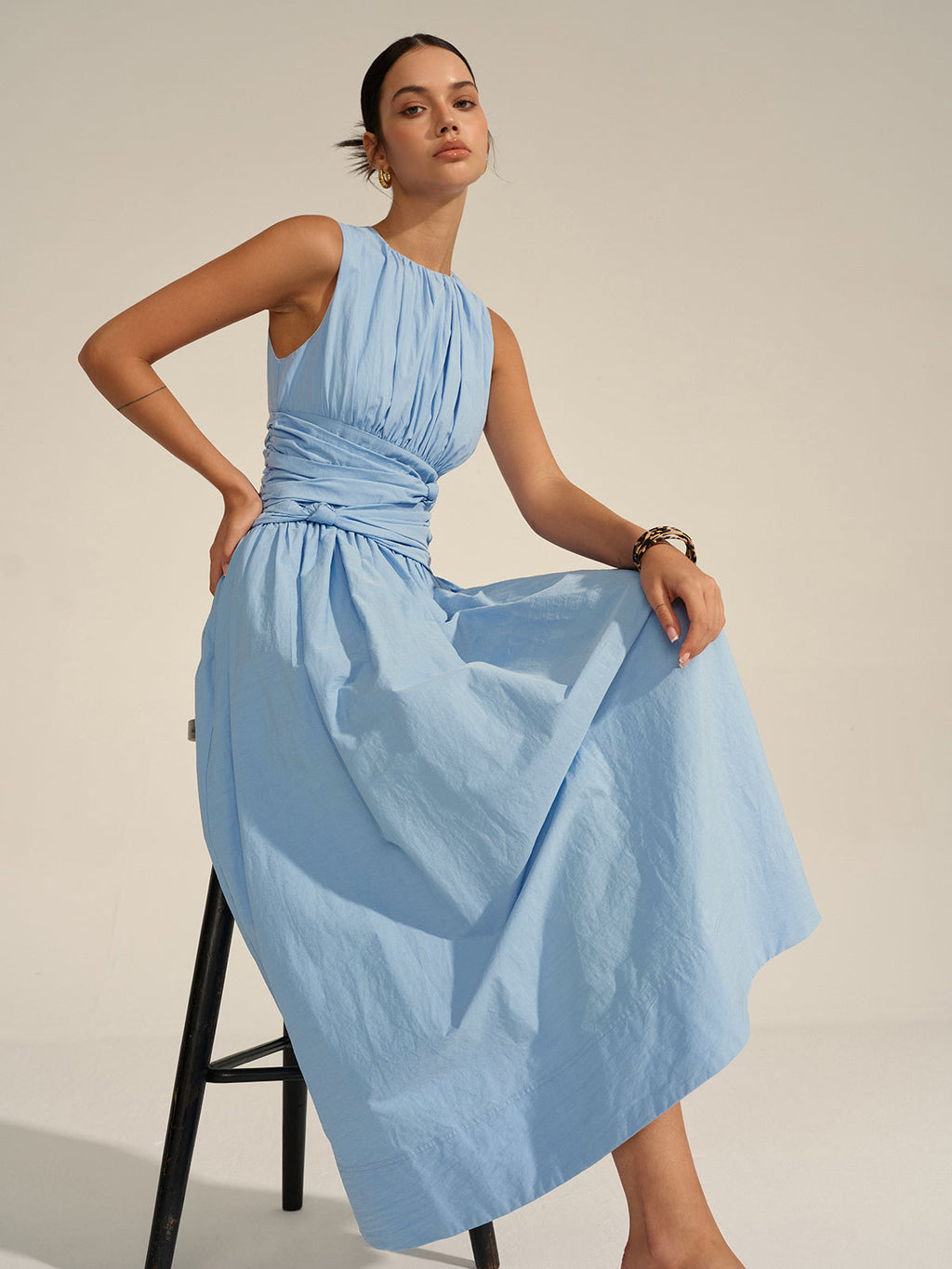Elegant Maxi Dress with Ruched Waist Detail