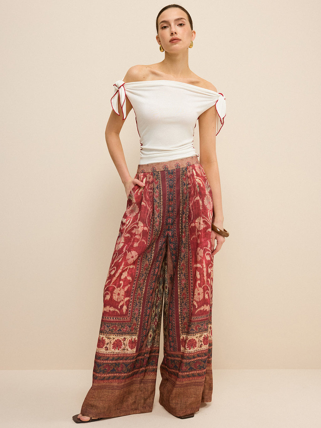 Off-Shoulder Knotted Top with Contrast Trim