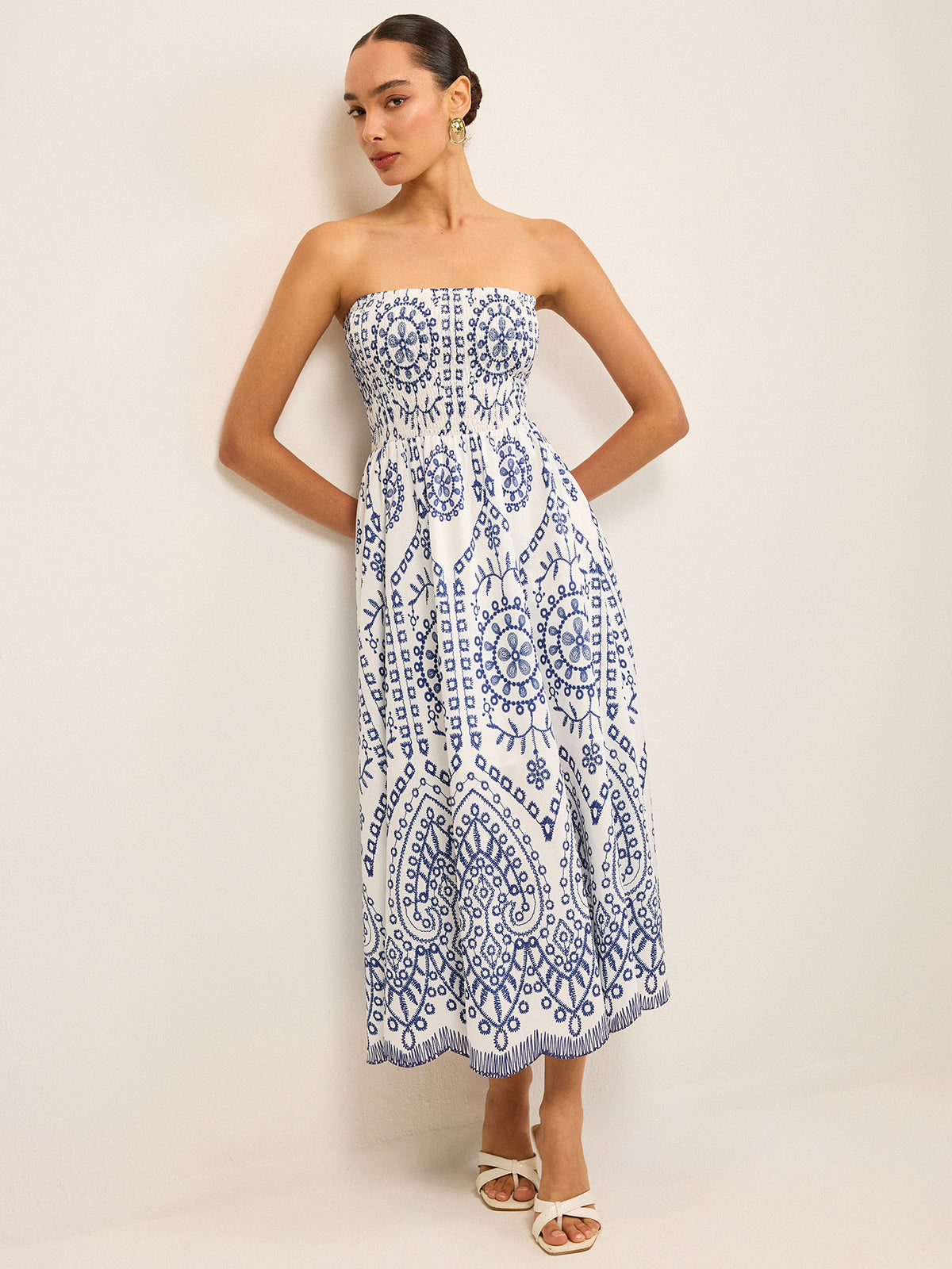 Sleeveless Bohemian Long Dress with Flowing Skirt