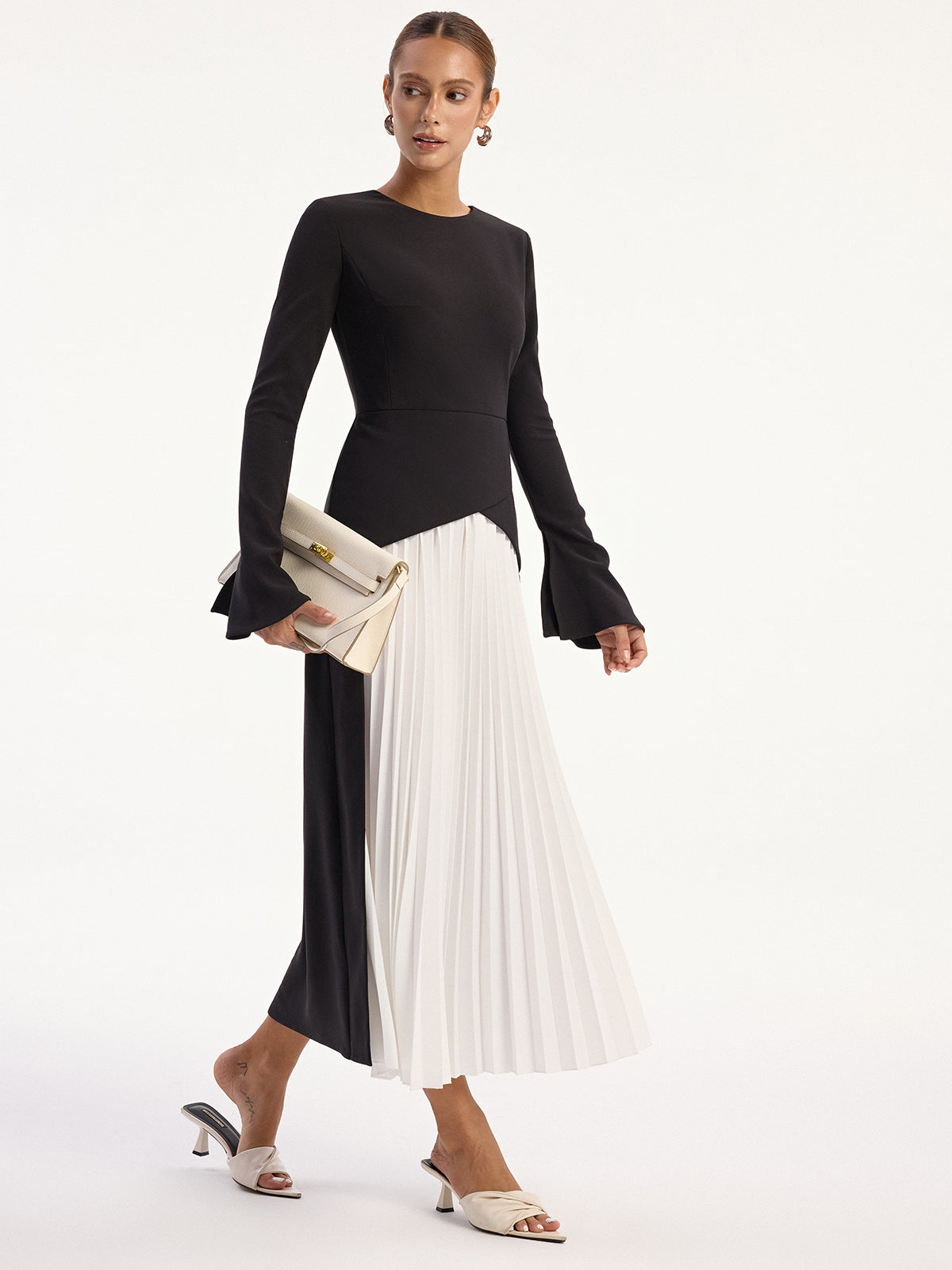 Dual-Tone Pleated Long Sleeve Midi Dress