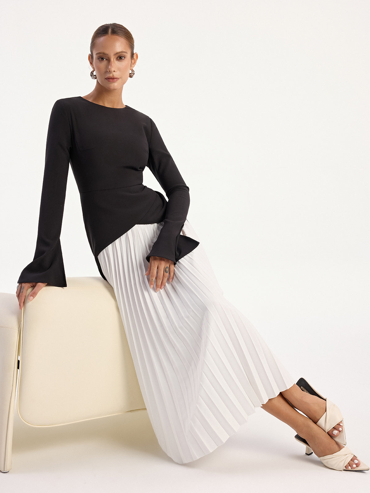 Dual Shade Pleated Long Sleeve Midi Dress