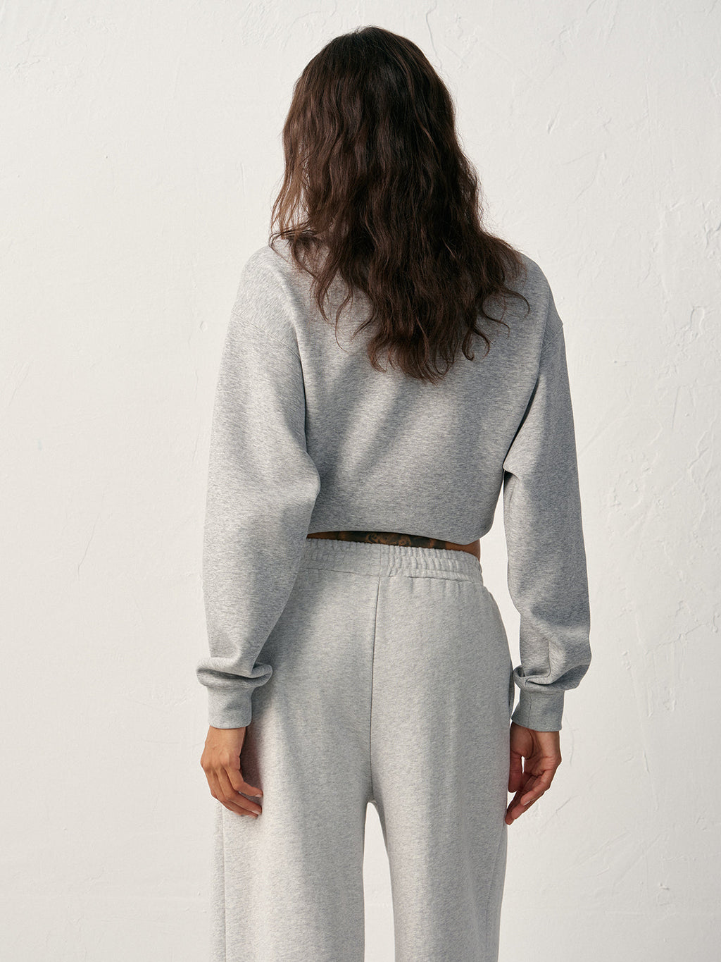 Comfortable Cotton Blend Crew Neck Sweatshirt