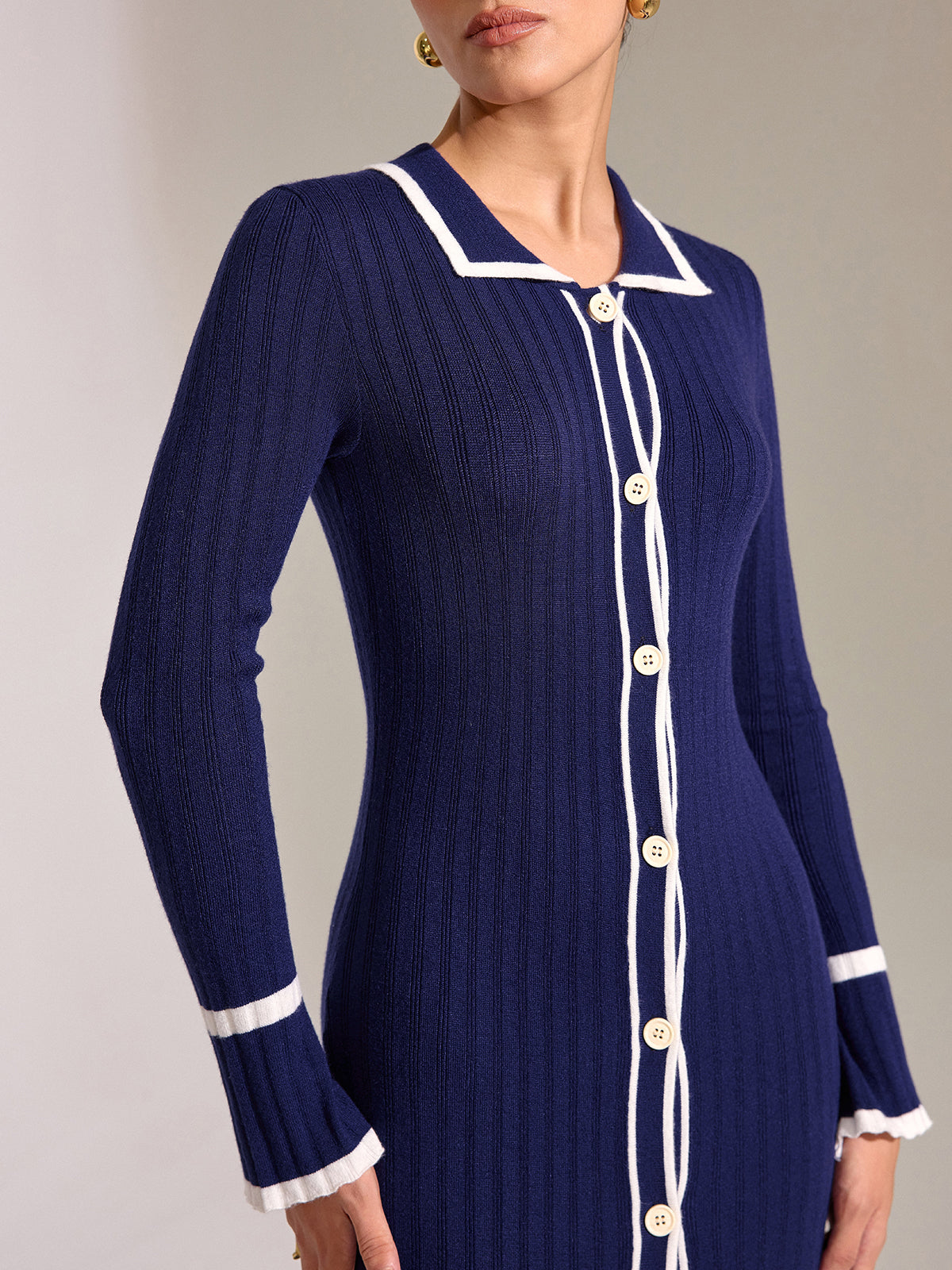 Contrast Trim Buttoned Slim Midi Dress