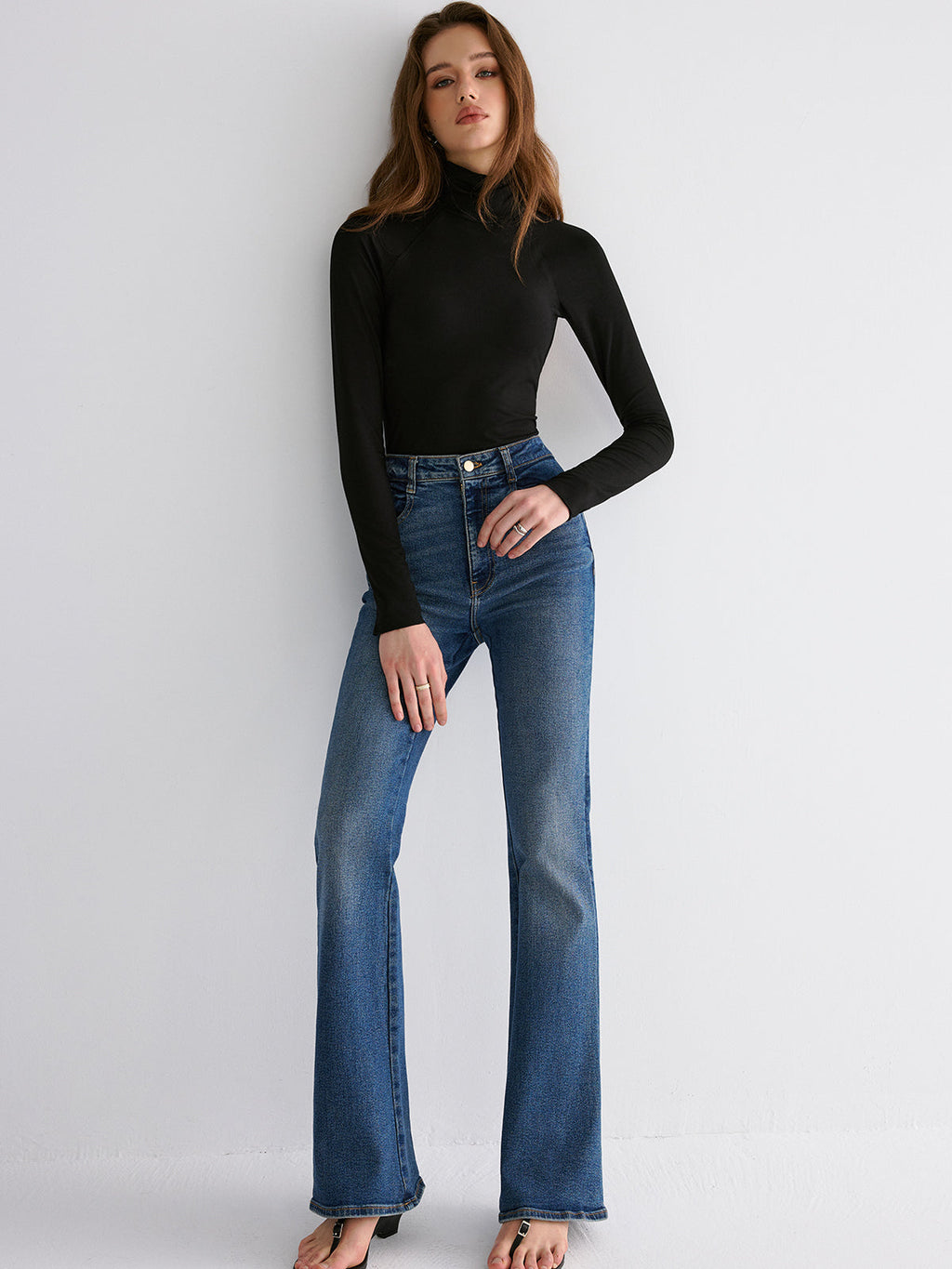 Soft Long Sleeve Shirt with Open Back Design