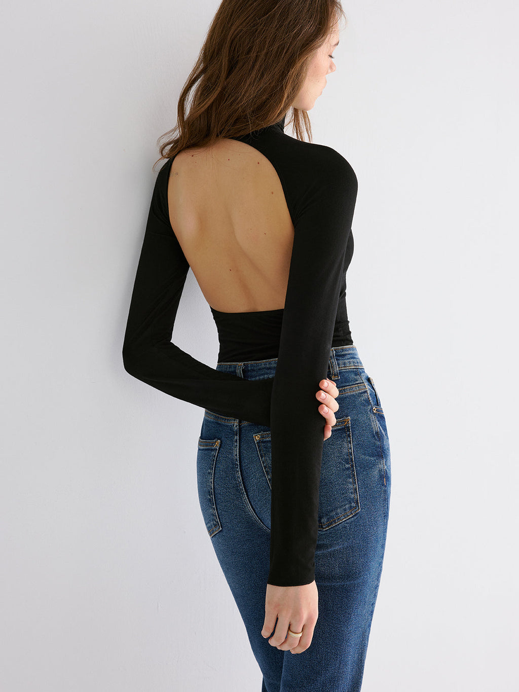 Soft Long Sleeve Shirt with Open Back Design