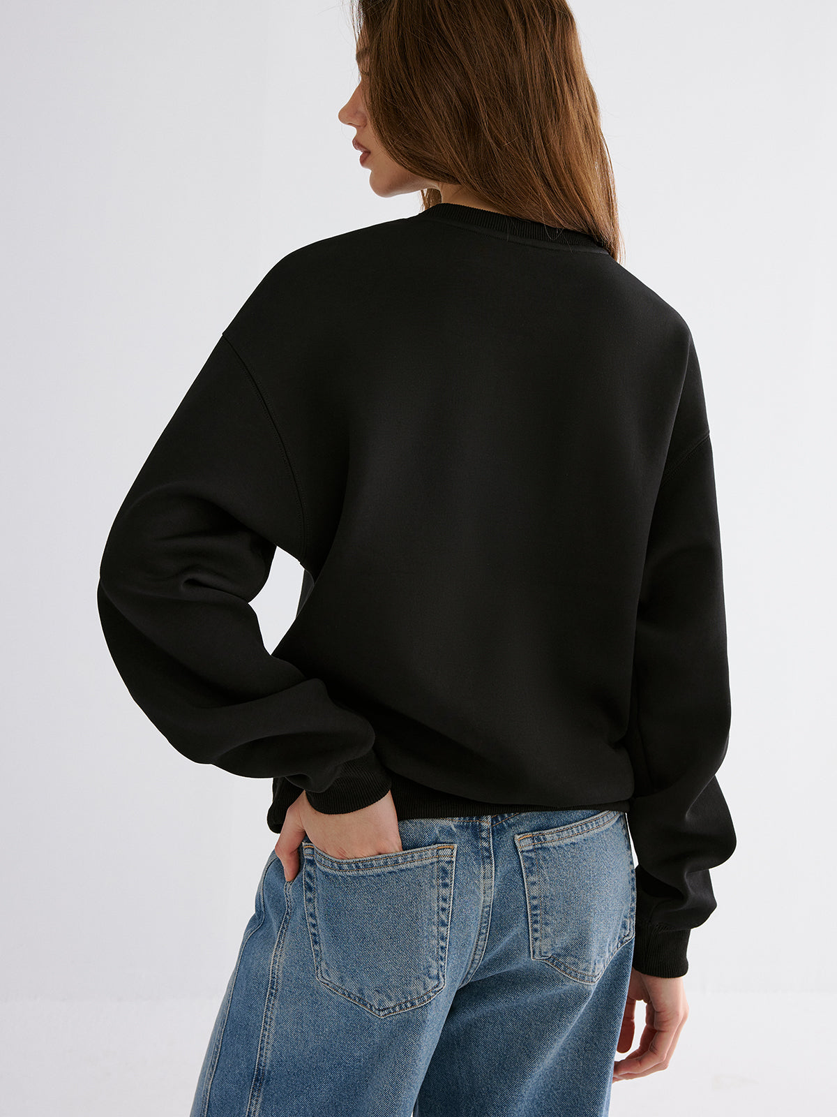 Luxurious Golden Chain Embroidered Crewneck Sweatshirt