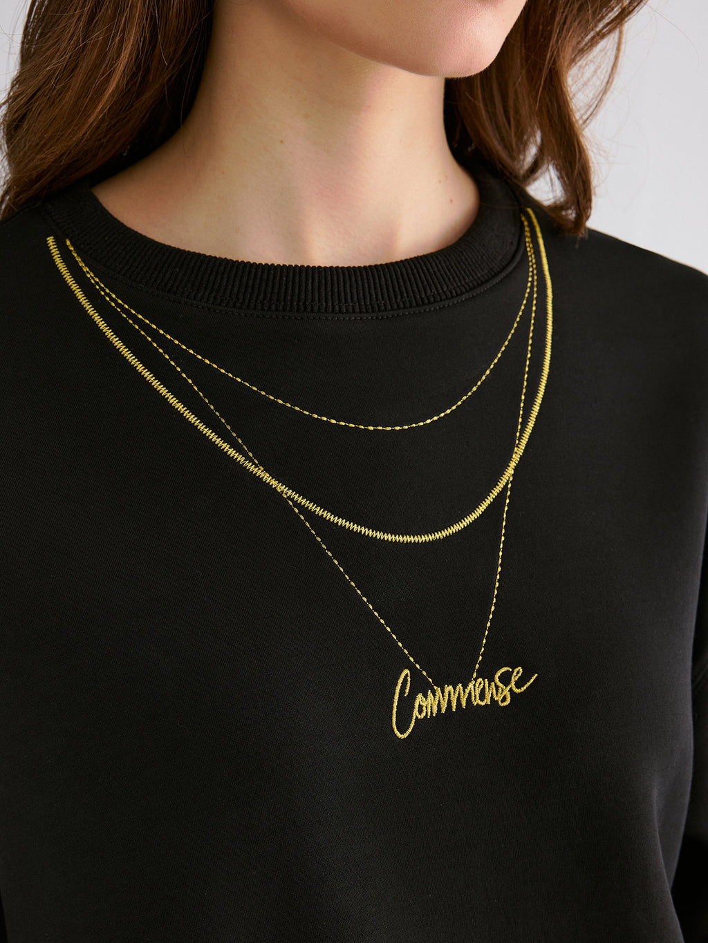 Luxurious Golden Chain Embroidered Crewneck Sweatshirt