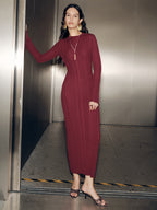 Long Sleeve Slim-Fit Knit Maxi Dress