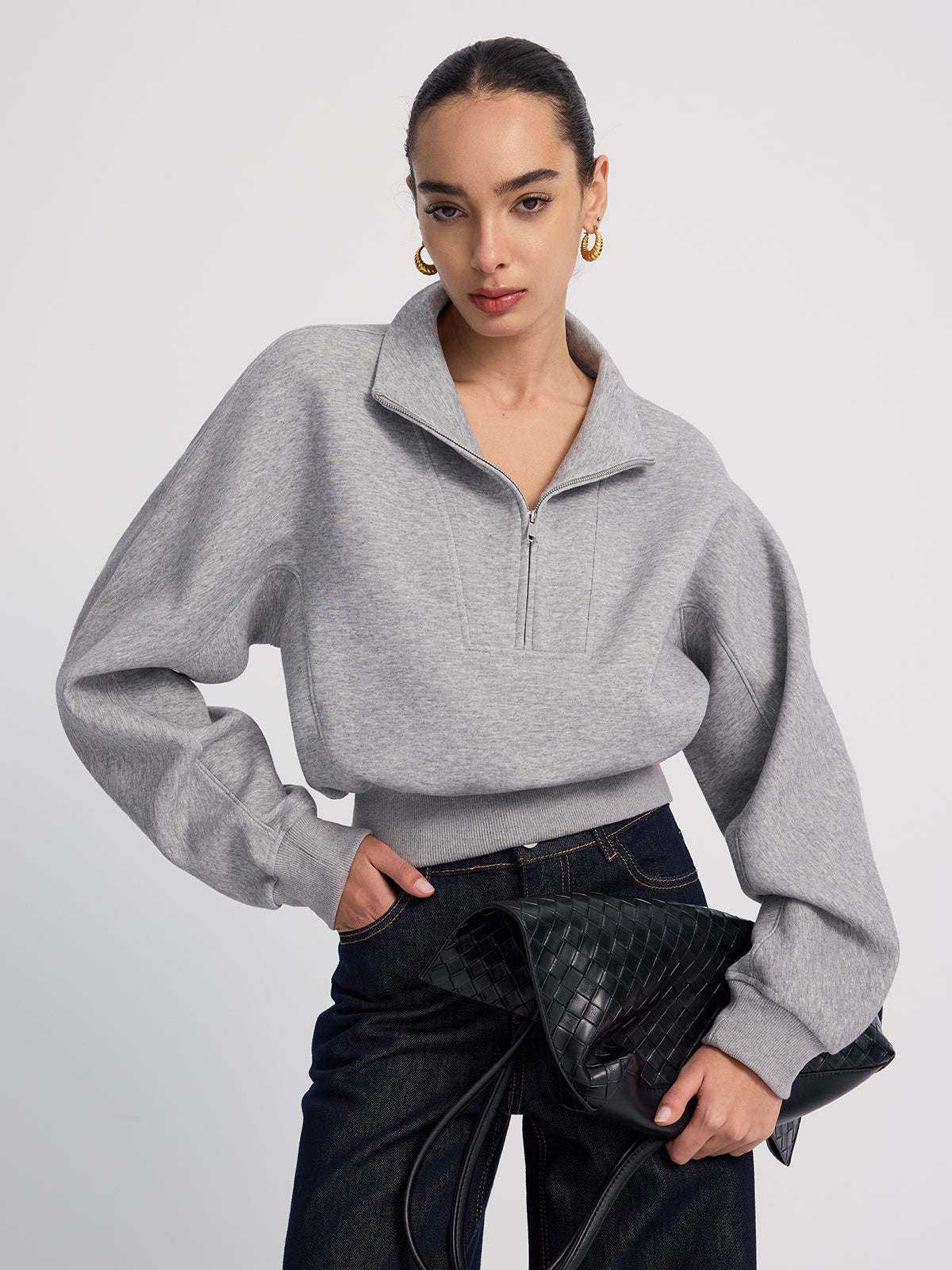 Half-Zip Cropped Sweatshirt in Oversized Fit