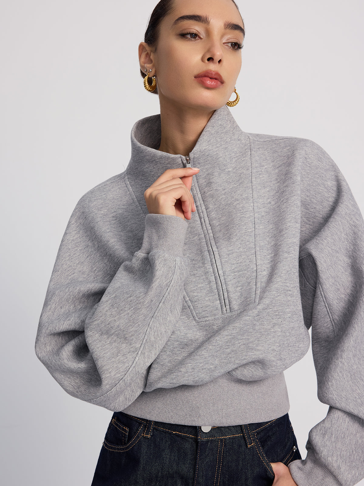 Half-Zip Cropped Sweatshirt in Oversized Fit