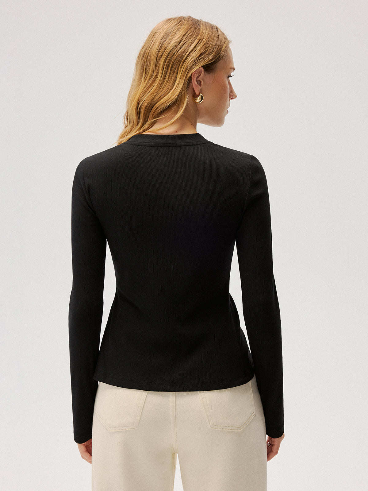 Slim Ribbed Button-Front Fitted Top