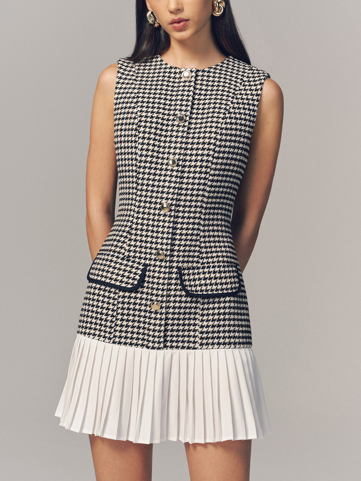 Houndstooth Sleeveless Mini Dress with Pleated Hem