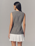 Houndstooth Pleated Mini Dress with Sleeveless Design
