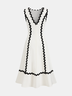 Scalloped Trim Contrast Sleeveless Midi Dress